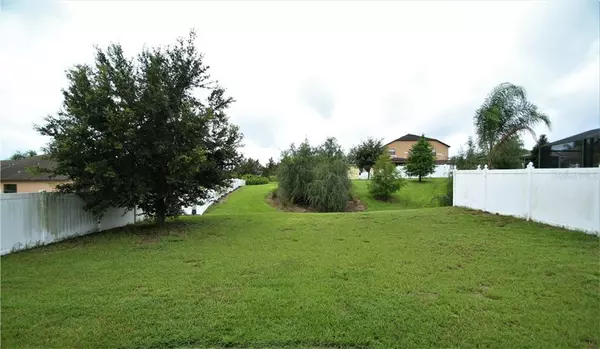 Davenport, FL 33837,634 SAVANNAH PRESERVE LOOP