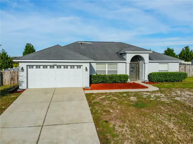 4082 LAKE BLUFF DR, Mascotte, FL 34753