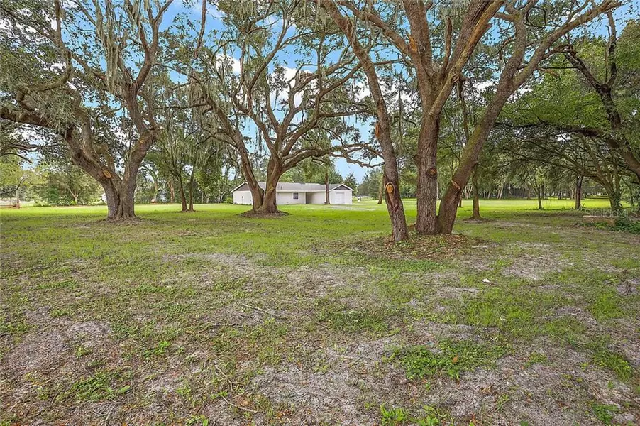 2357 E C 48, Bushnell, FL 33513