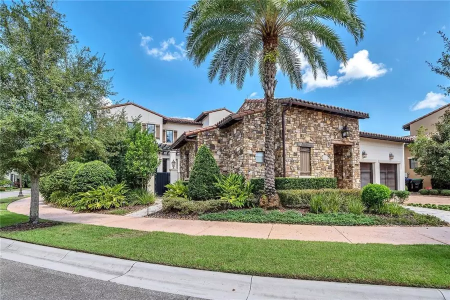 9743 LOUNSBERRY CIR, Golden Oak, FL 32836