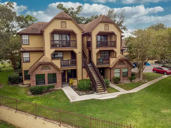 380 LAKE ONTARIO CT #103, Altamonte Springs, FL 32701