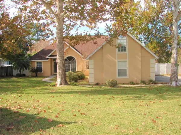 11624 LAKE KATHERINE CIR, Clermont, FL 34711