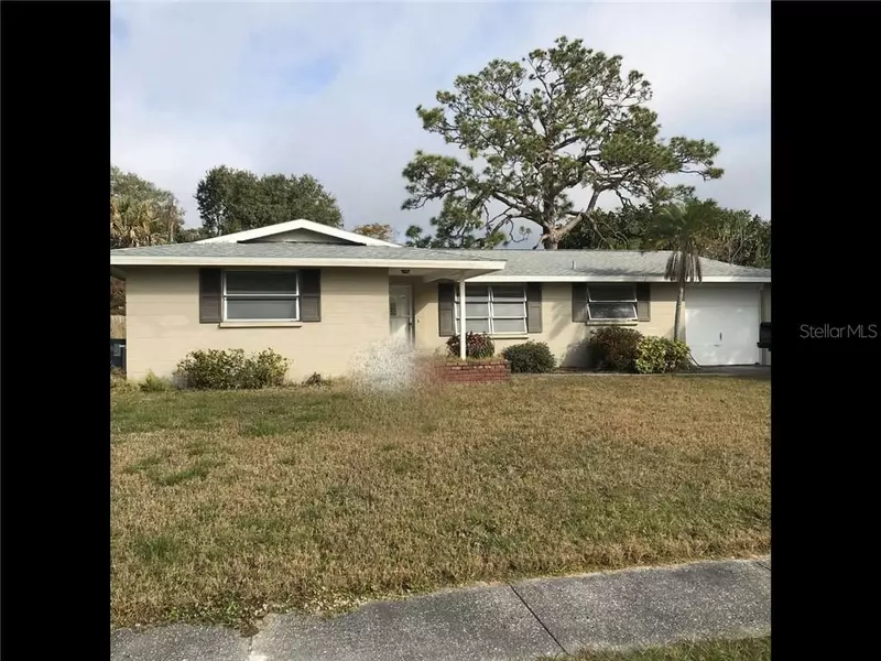 2421 BRIDGEWATER LN, Sarasota, FL 34231