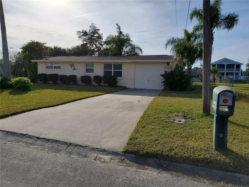 4505 FLOUNDER DR, Hernando Beach, FL 34607