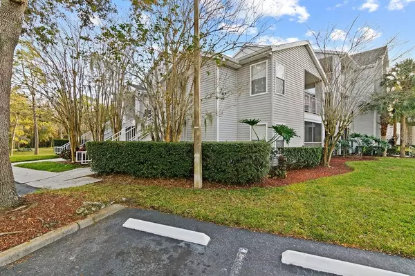 2504 GRASSY POINT DR #100, Lake Mary, FL 32746