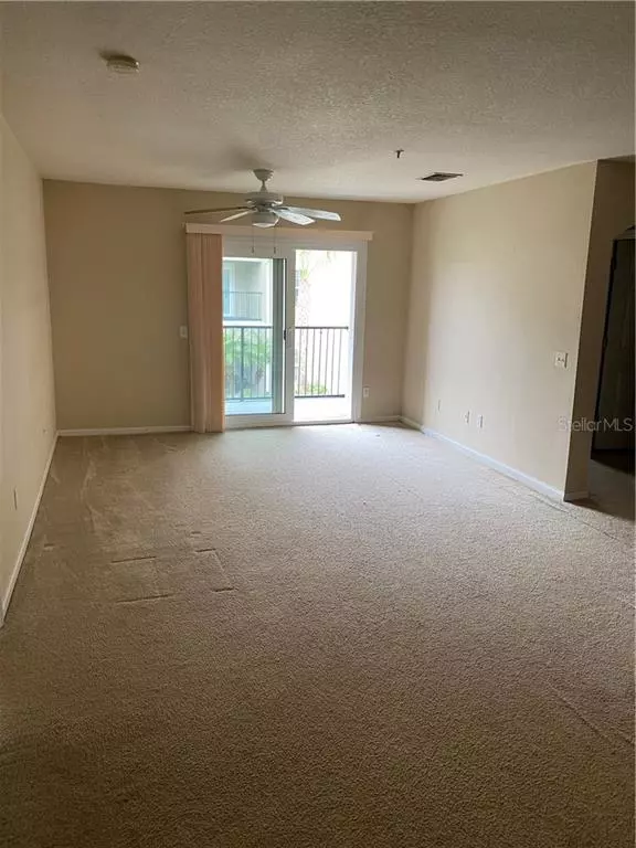 Orlando, FL 32822,6566 SWISSCO DR #424