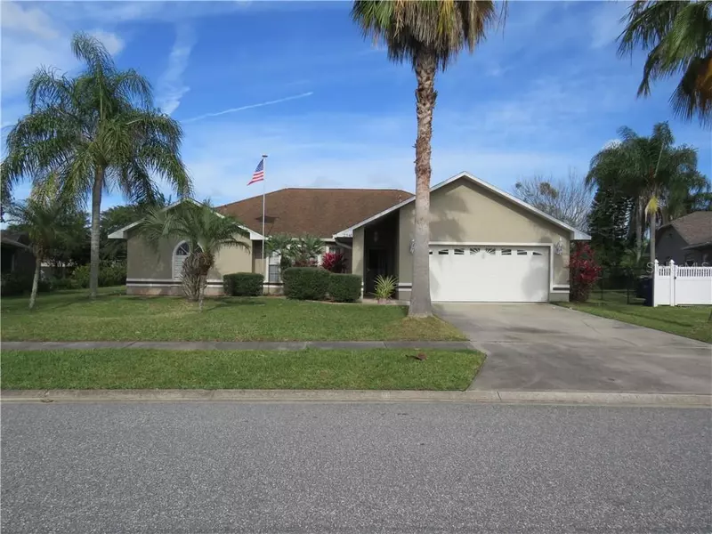 2348 SWEETWATER BLVD, Saint Cloud, FL 34772