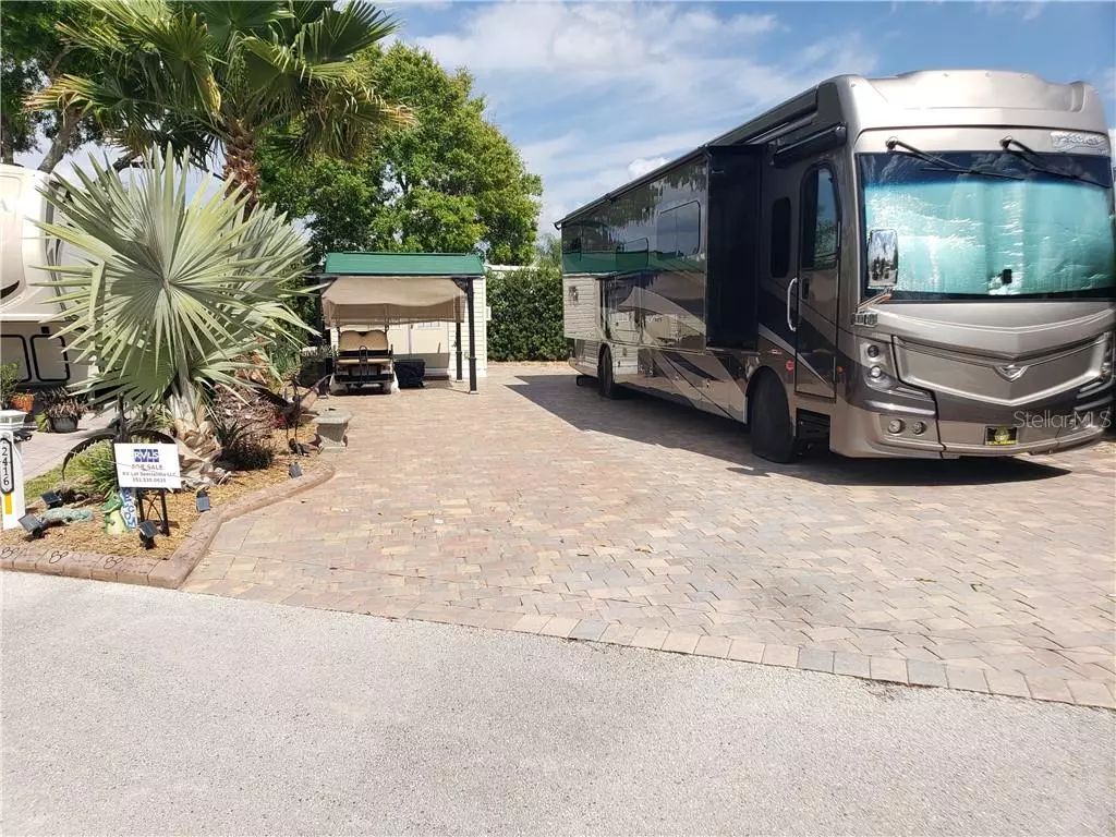 Clermont, FL 34714,2416 CITRUS TREE RD #271