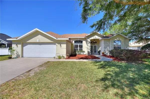 23015 OAK PRAIRIE CIR, Sorrento, FL 32776