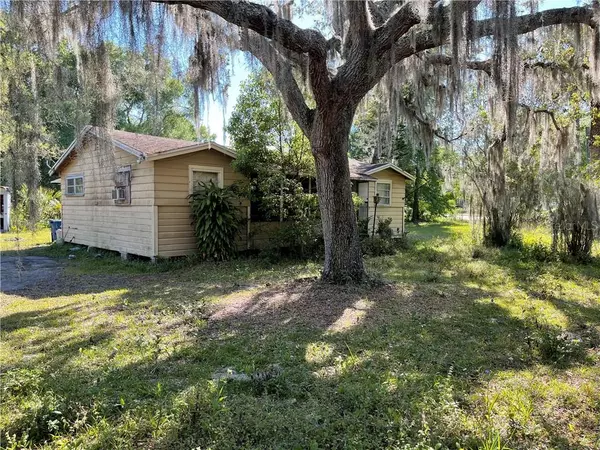 207 FLORIDA AVE, Osteen, FL 32764