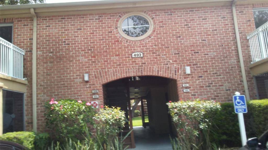 492 BANYON TREE CIR #200, Maitland, FL 32751
