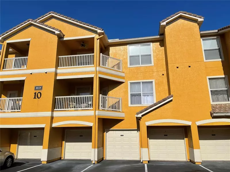 8818 VILLA VIEW CIR #107, Orlando, FL 32821