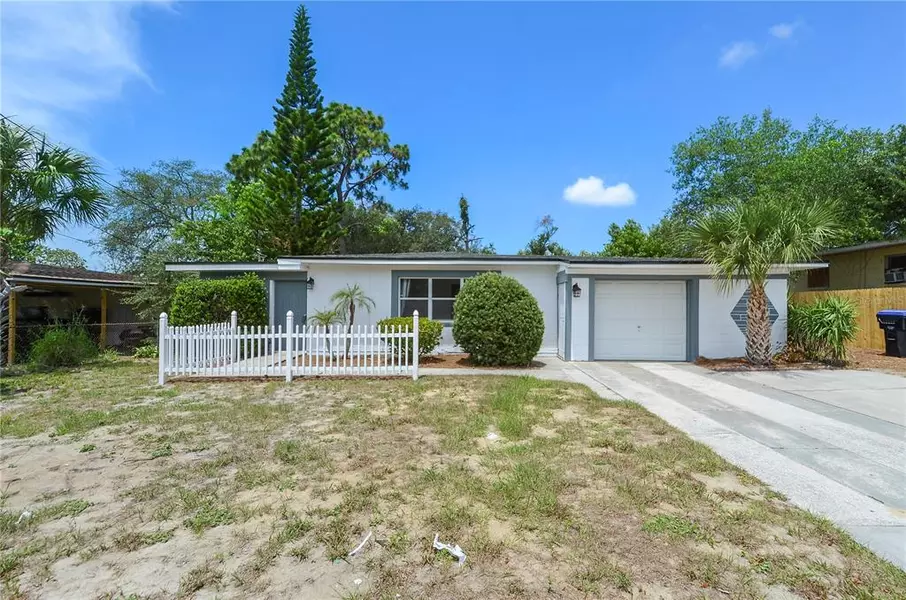 808 GOVERNORS AVE, Orlando, FL 32808