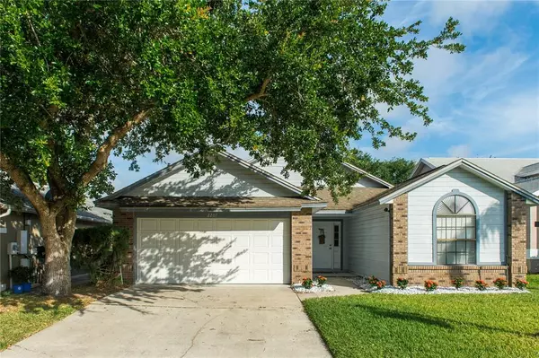 2207 SETTLERS TRL, Orlando, FL 32837