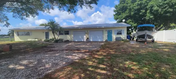 1620 BAMBOO DR, Venice, FL 34293