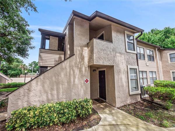 2942 ANTIQUE OAKS CIR #81, Winter Park, FL 32792