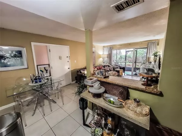 Altamonte Springs, FL 32701,572 ORANGE DR #57