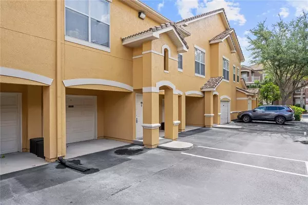 Orlando, FL 32821,8855 VILLA VIEW CIR #206