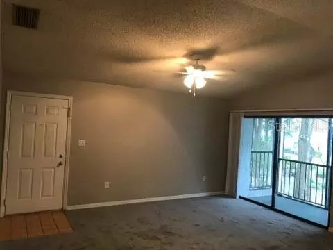 Altamonte Springs, FL 32714,214 RIVERBEND DR #201