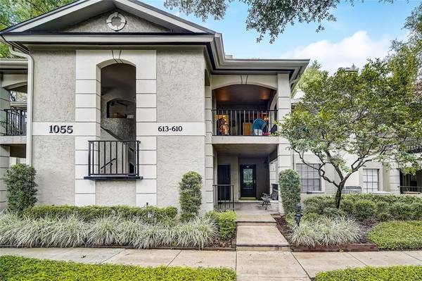 1055 KENSINGTON PARK DR #611, Altamonte Springs, FL 32714