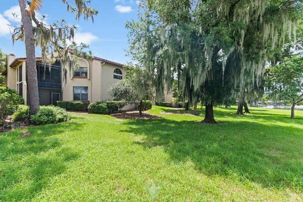 1102 LAKE WILLISARA CIR #15, Orlando, FL 32806