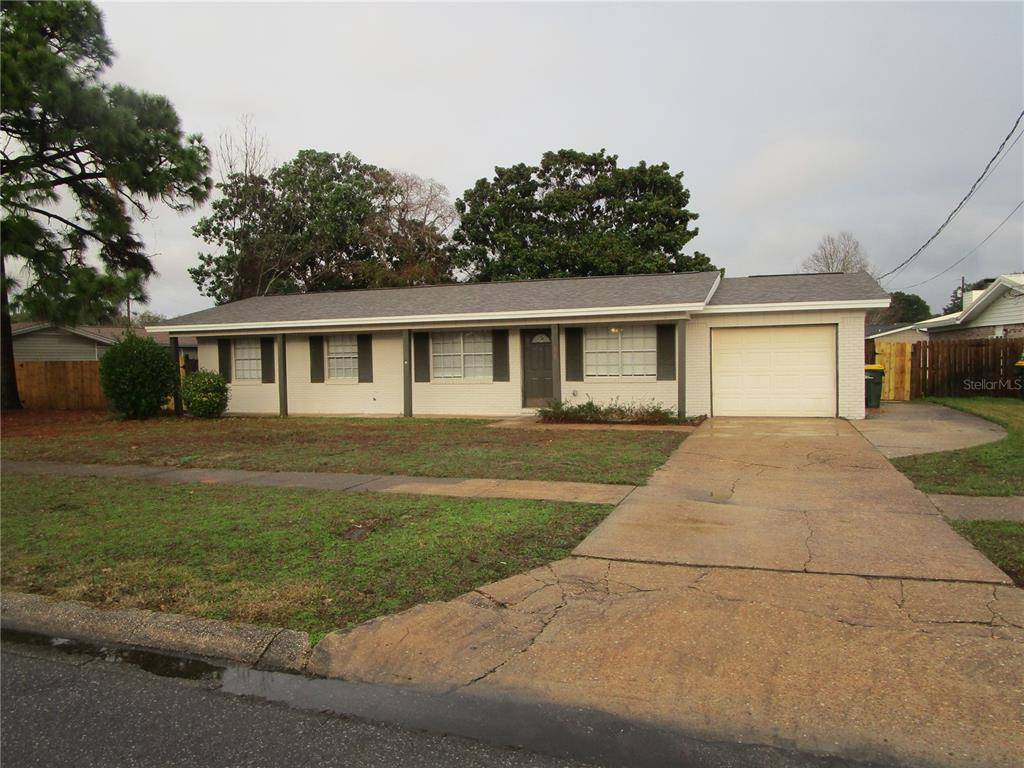 309 SIKES CIR NW, Fort Walton Beach, FL 32548
