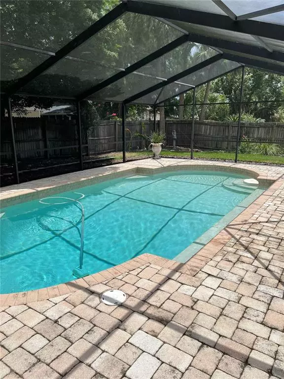 Longwood, FL 32779,910 CUTLER RD