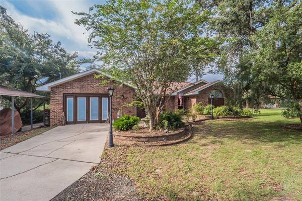 10731 CLAIRE DR, Leesburg, FL 34788