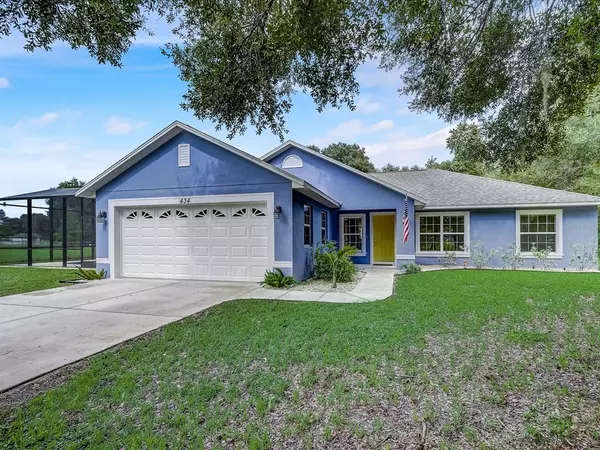 434 N ORANGE AVE, Umatilla, FL 32784