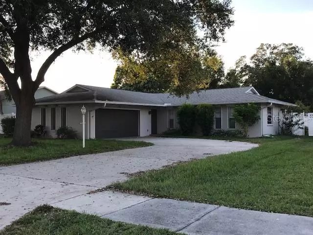 7318 URANUS DR, Sarasota, FL 34243