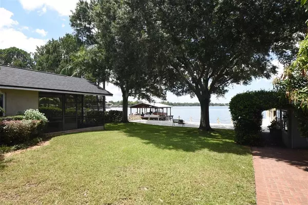 Apopka, FL 32703,9808 BEAR LAKE RD