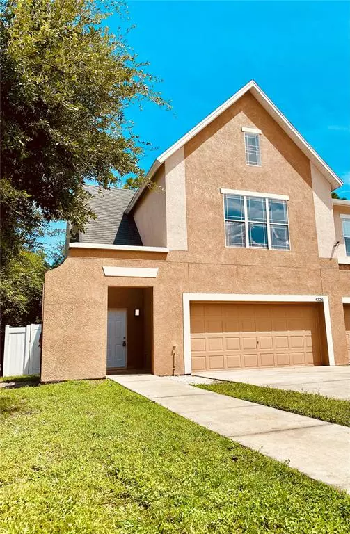 4326 TYLER CIR N, St Petersburg, FL 33709