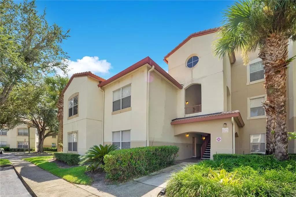 Altamonte Springs, FL 32714,822 CAMARGO WAY #104