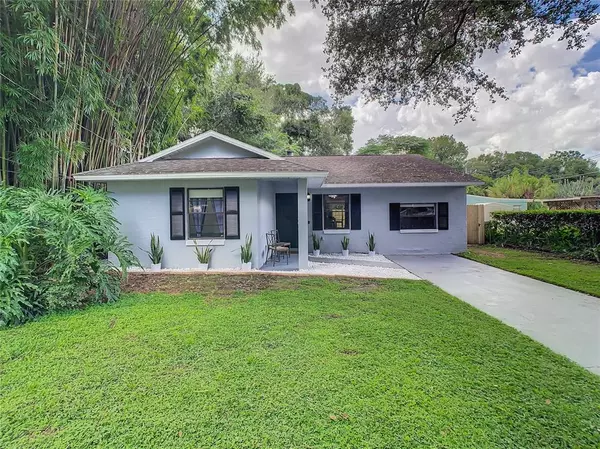 2410 DAWLEY AVE, Orlando, FL 32806