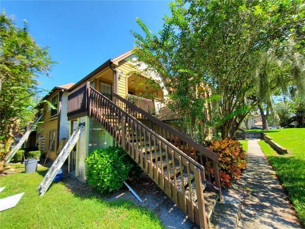 420 FORESTWAY CIR #205, Altamonte Springs, FL 32701