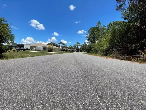 1876 RED BUD CIR NW, Palm Bay, FL 32907