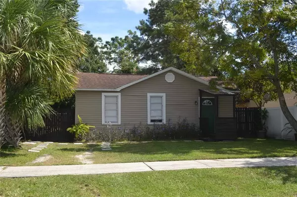 2705 COOLIDGE AVE, Orlando, FL 32804