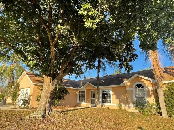 702 LOMA BONITA DR, Davenport, FL 33837