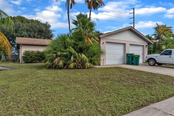 1404 CROFTWOOD DR, Melbourne, FL 32935