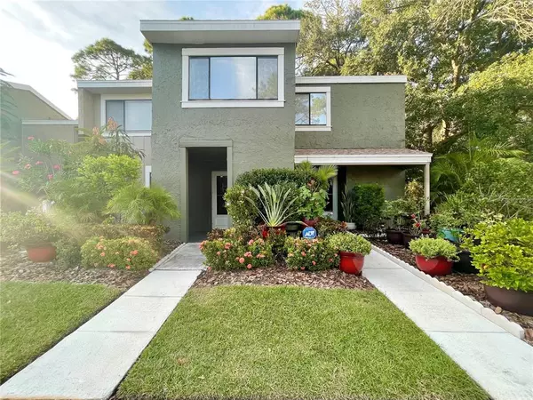 6067 WINDHOVER DR #F01, Orlando, FL 32819