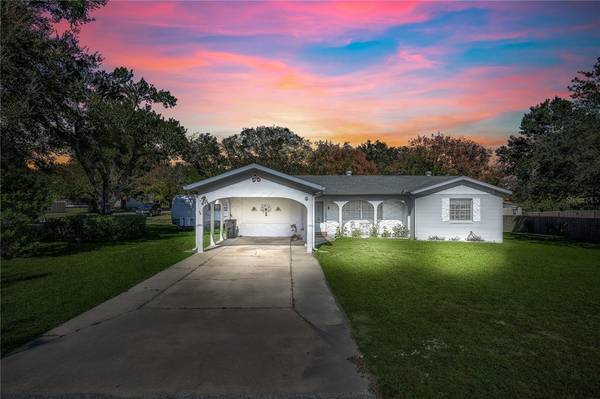 220 DELEON RD, Debary, FL 32713