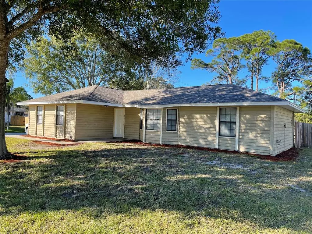 Palm Bay, FL 32907,261 EMERSON DR NW