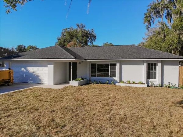 785 ALTHEA AVE, Umatilla, FL 32784