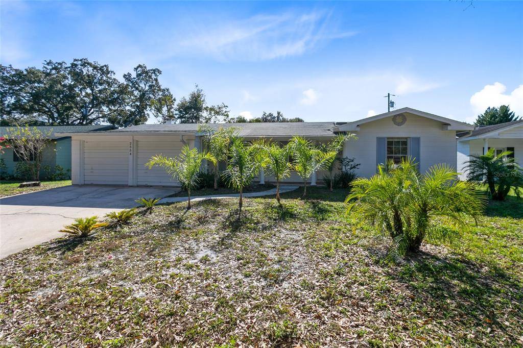 2554 FORFARSHIRE DR, Winter Park, FL 32792