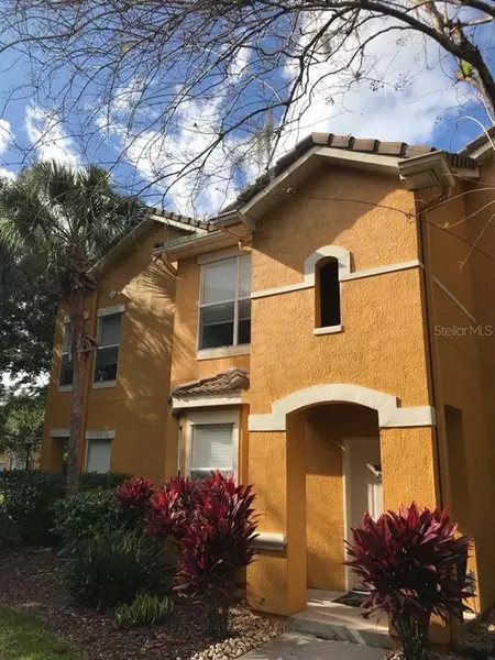 8843 VILLA VIEW CIR #207, Orlando, FL 32821