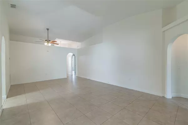 Riverview, FL 33569,10447 FLY FISHING ST