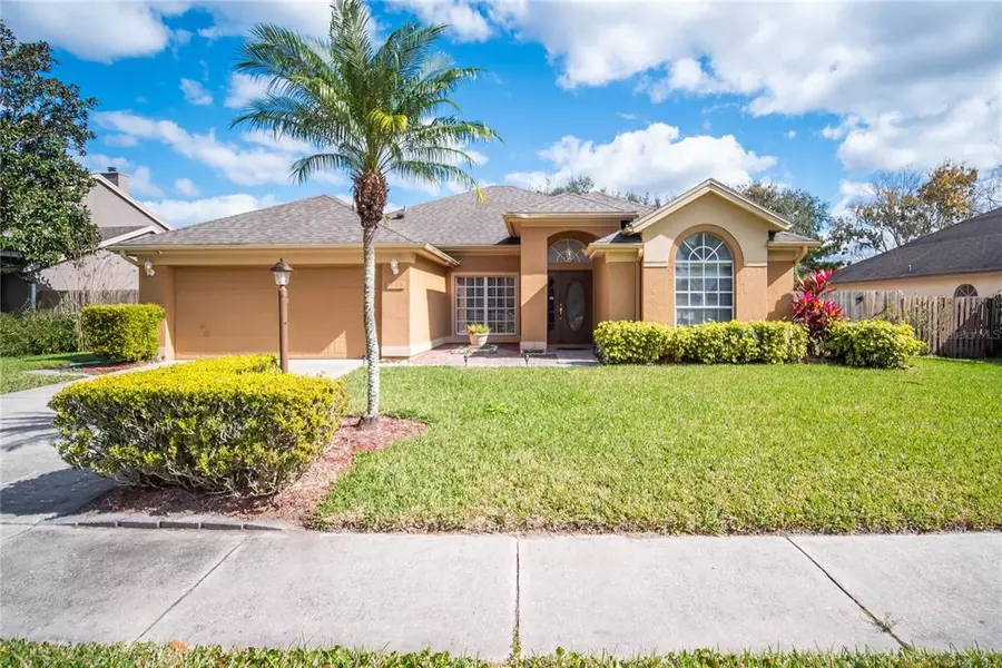 3733 RUNNING WATER DR, Orlando, FL 32829