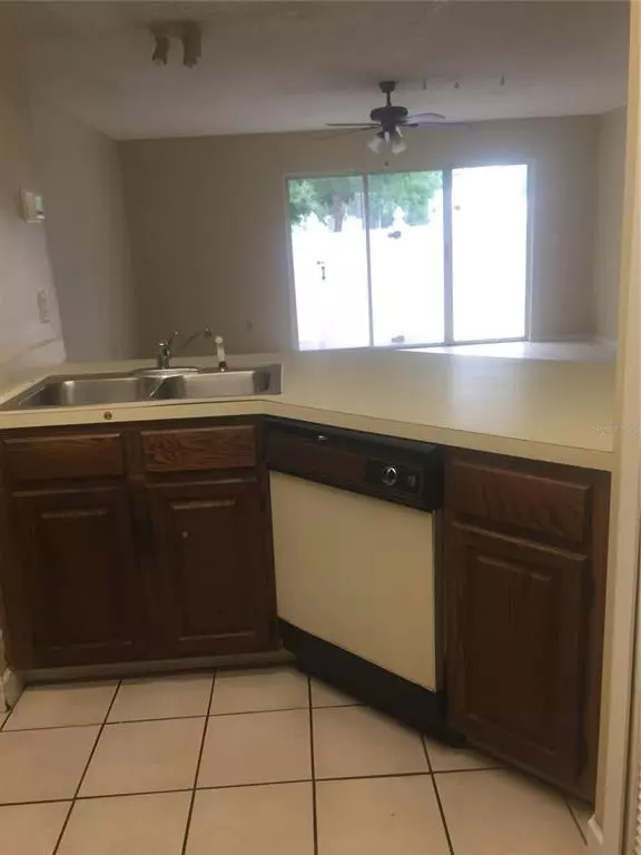 Orlando, FL 32811,4803 WALDEN CIR #81