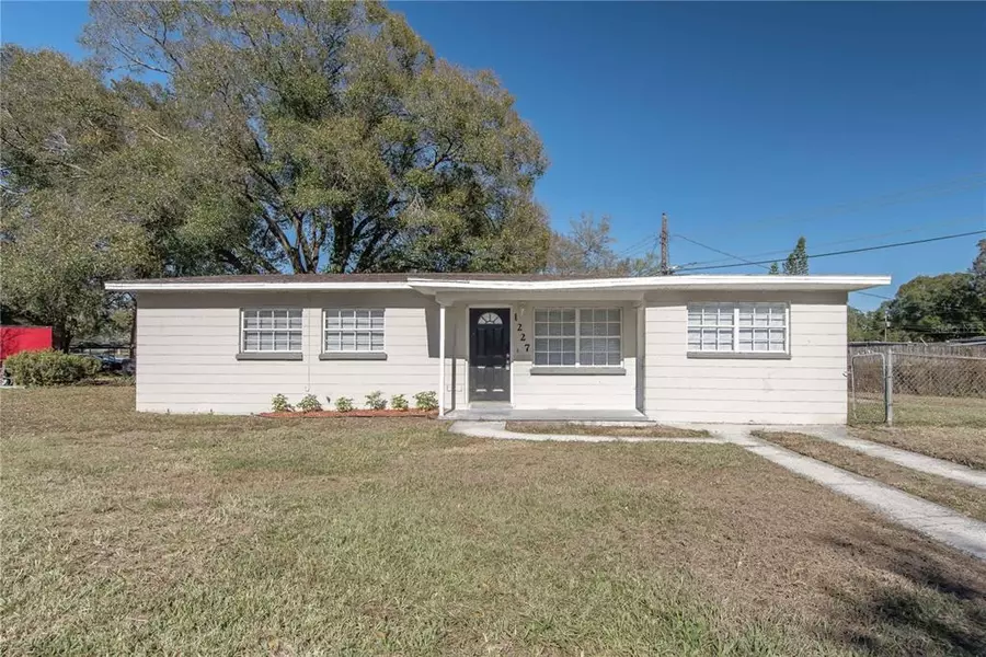 1227 MORGAN DR, Lakeland, FL 33801