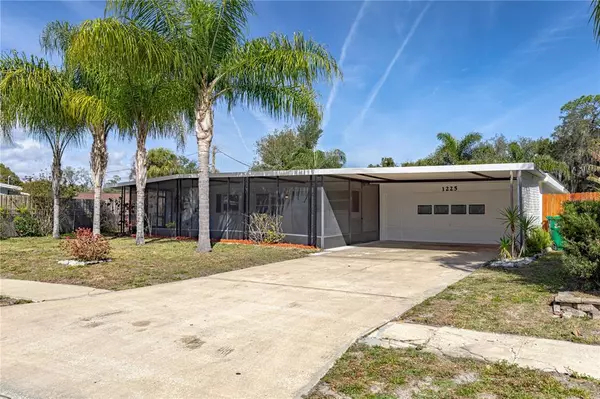 1225 TITUS AVE, Titusville, FL 32796